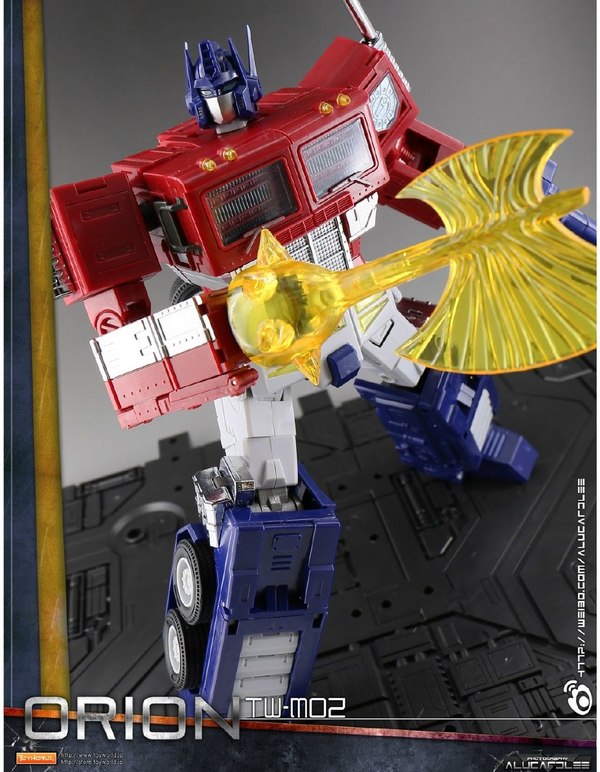 Toyworld Orion Unofficial MP Scale Optimus Prime Color Photos 07 (7 of 24)